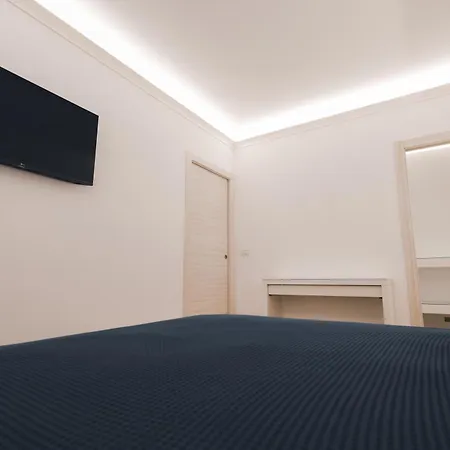 Giuliana Apartment Letojanni