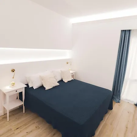 Giuliana * Летоянни